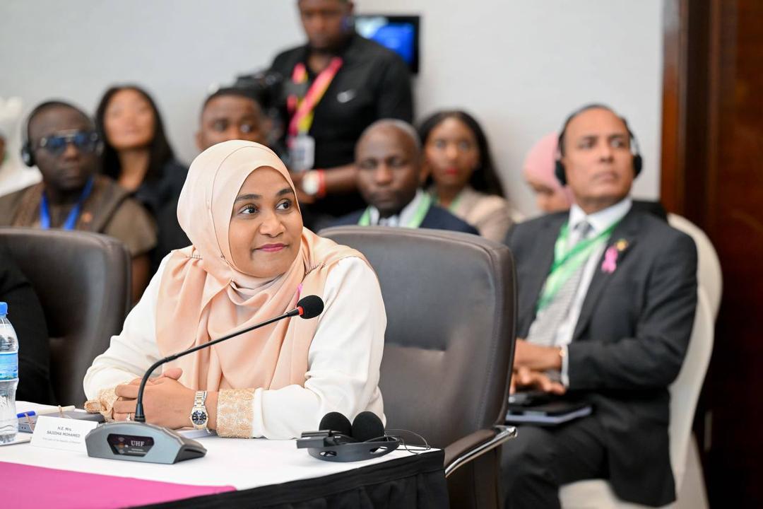 ކެންސަރު ބަލީގެ ސްޕެޝަލިސްޓުން މަދުކަމުގެ ކަންބޮޑުވުން ފާޅުކުރައްވައިފި 