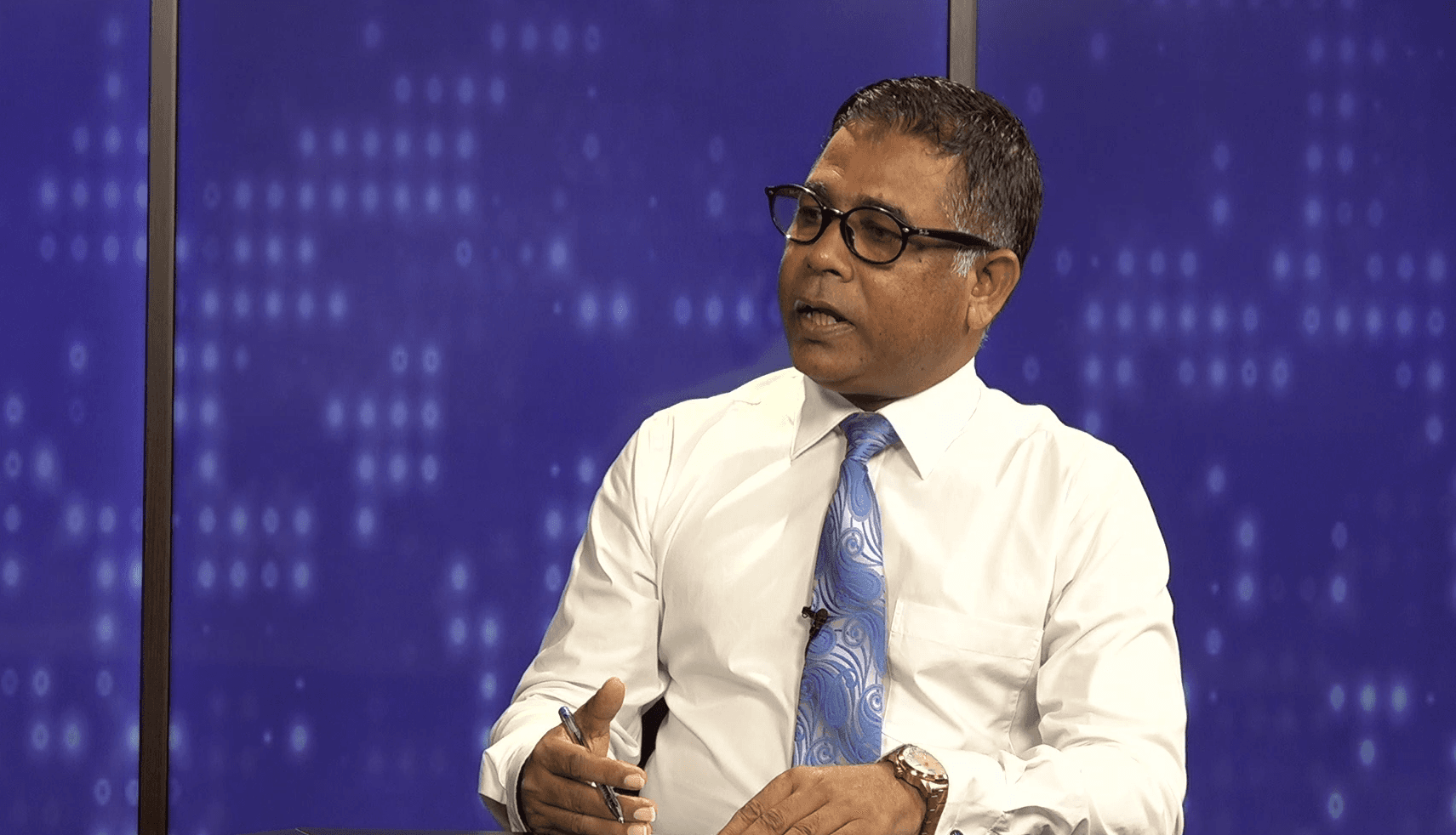 އުސްތާޒު މޫސާ ފަތުހި އާދަމް 