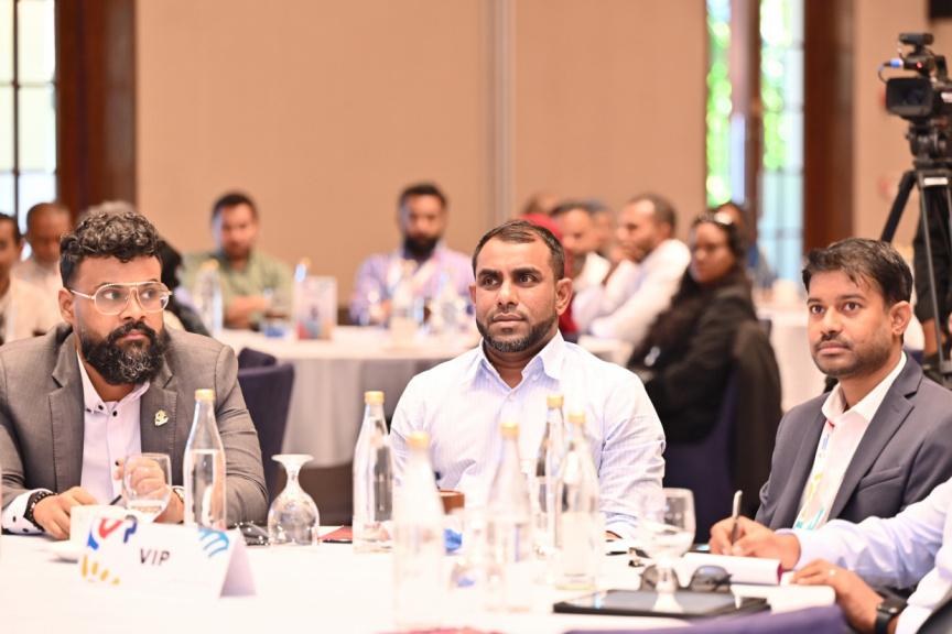 މިއަހަރުގެ ޓޫރިޒަމް ސިމްޕޯޒިއަމް ފަށައިފި 