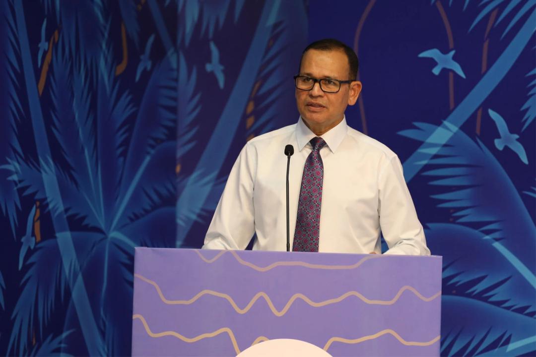 ރައީސްގެ ސިޔާސަތުތަކާ، ކައުންސިލުތަކުން ކުރެވޭ މަސައްކަތްތައް އެއް ގޮތްވާންޖެހޭ:  އާދަމް ޝަރީފު
