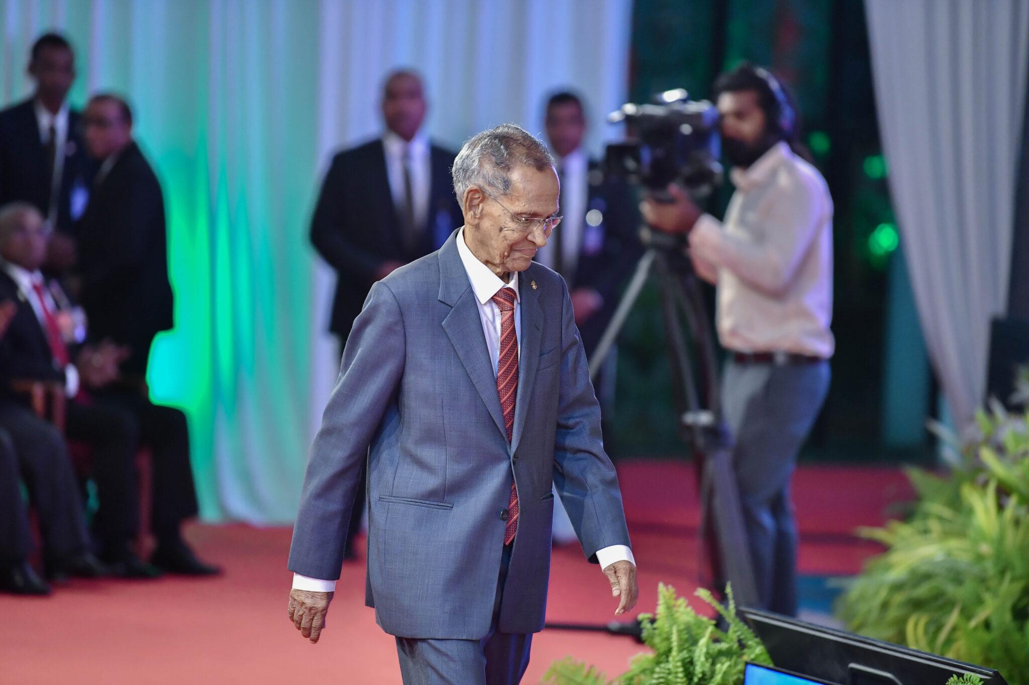 ޑރ. ޒާހިރު: ޙަޔާތުގެ ބޮޑުބައެއް ހޭދަކުރެއްވީ މުޅި ރާއްޖެއަށް ތައުލީމު ފުޅާކުރެއްވުމުގައި