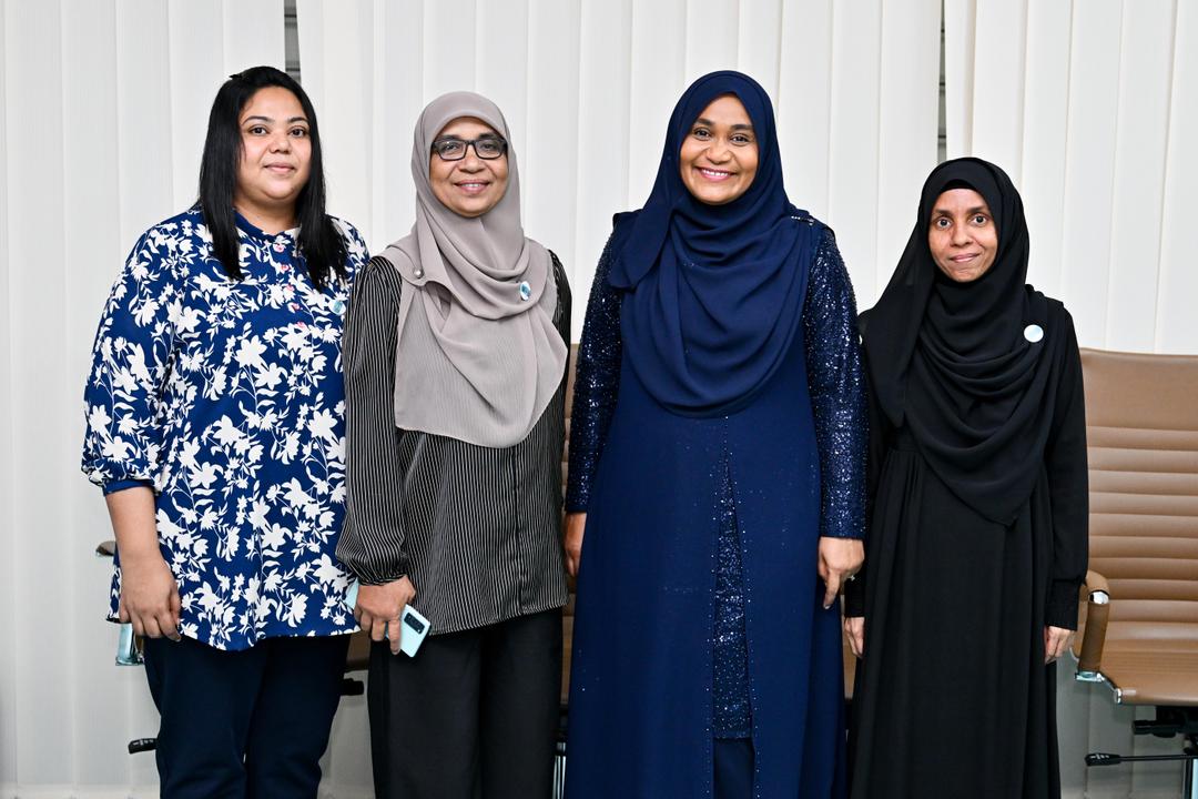 "ވޭޕް" ކުރުމުގައި ހުރި ގެއްލުންތައް  ރައްޔިތުންނަށް ވިދާޅުވެދެއްވުމަށް މެޑަމް ސާޖިދާ އެދިވަޑައިގަންނަވައިފި