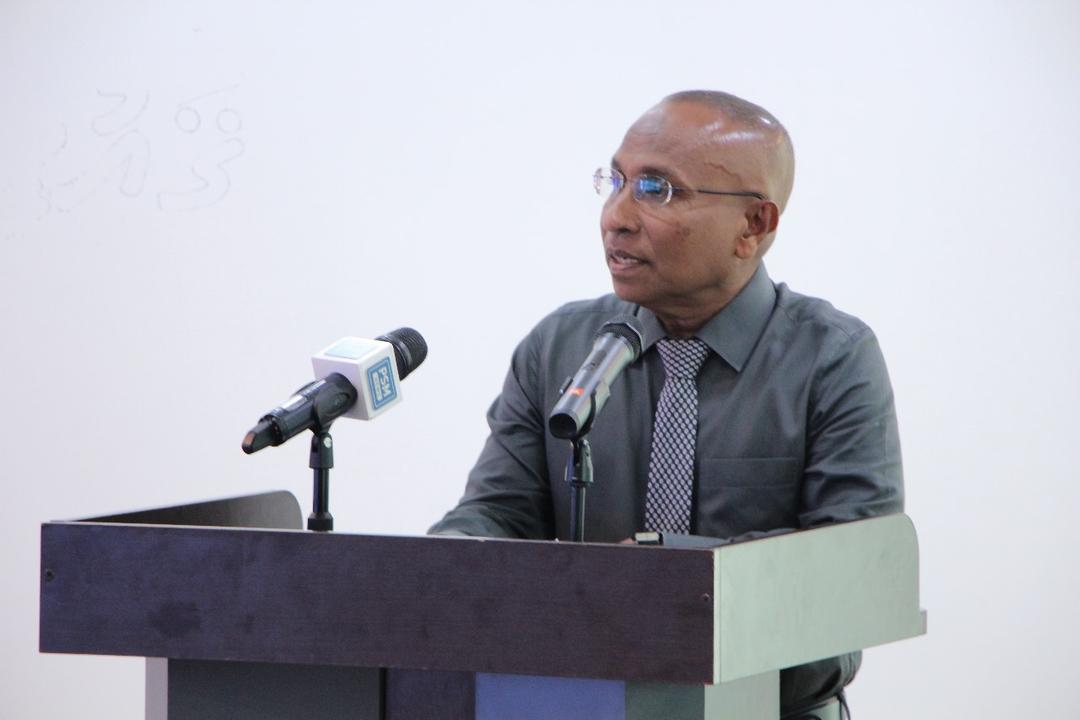 ހިއުމަން ރައިޓްސް ޑިފެންޑާސް ޓްރެއިނިން  ޕްރޮގްރާމް ފަށައިފި