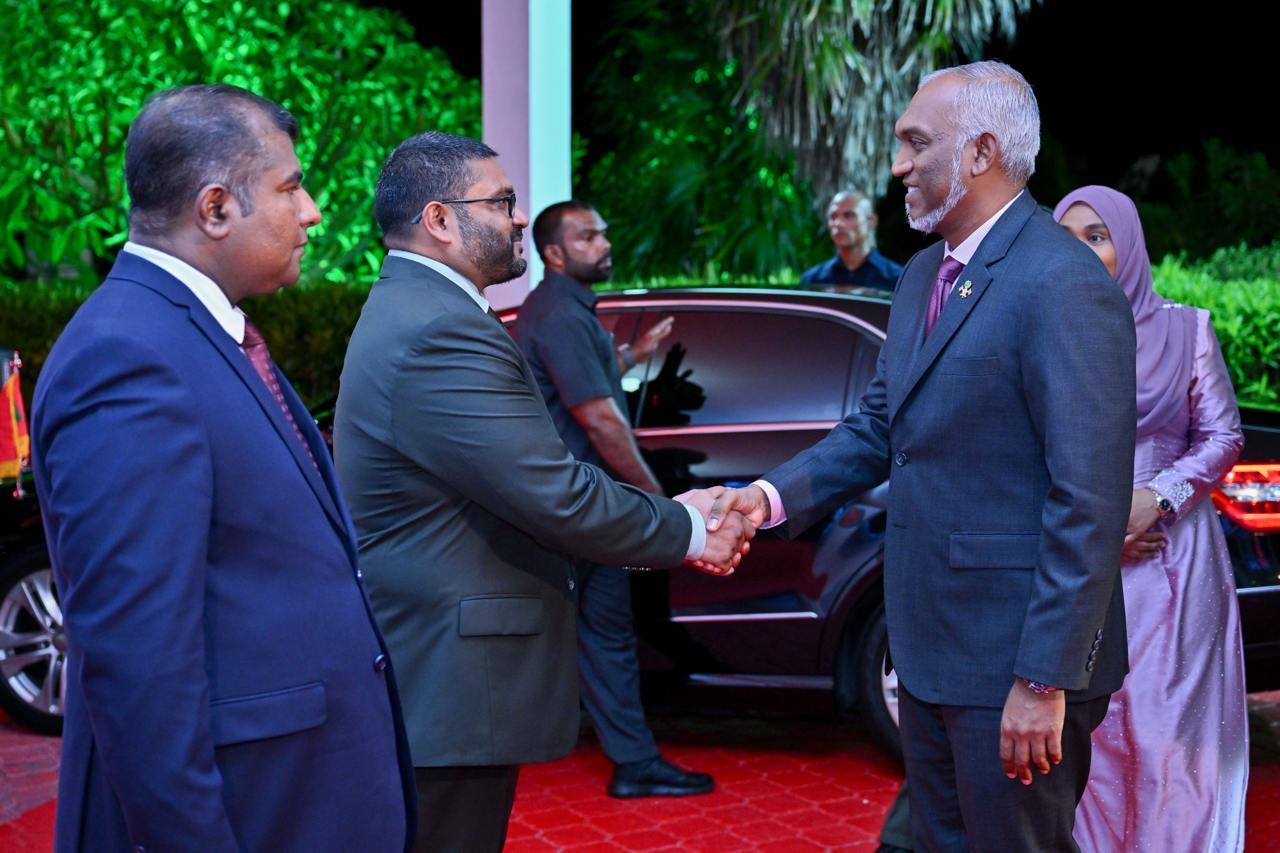  އަސްކަރީ ގާބިލުކަން އިތުރުކުރުމަށް ރައީސް ދެއްވާ އަހައްމިއްޔަތަށް  ތަޢުރީފް