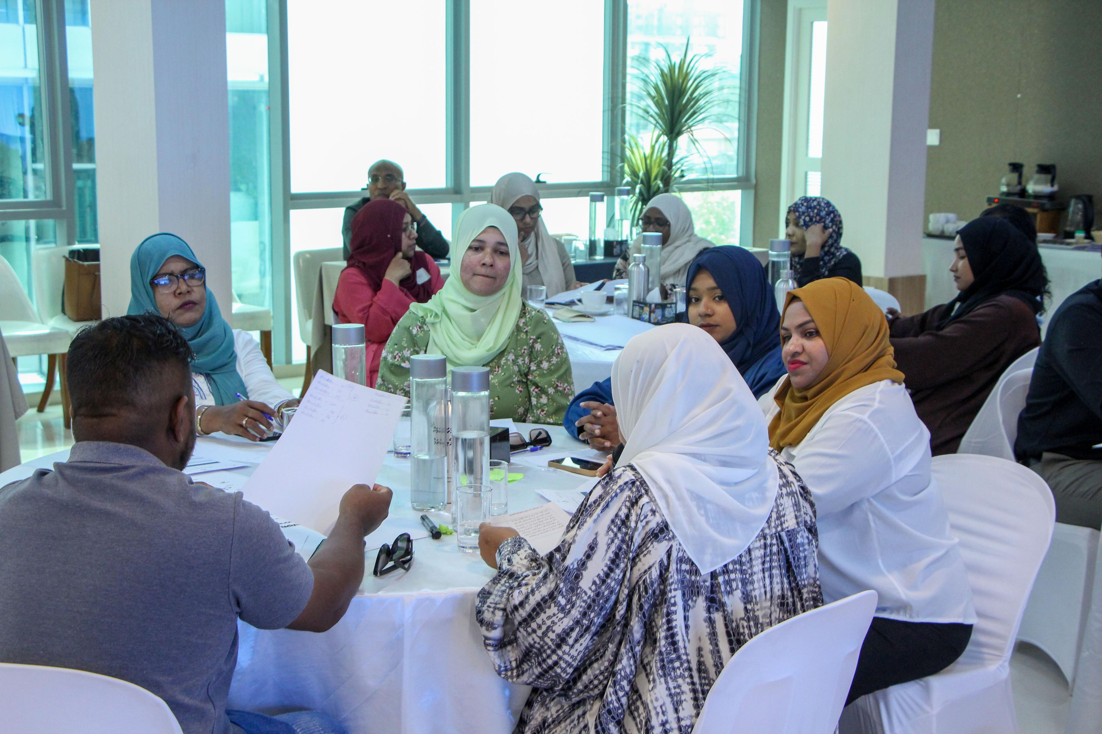 ފޮޓޯ--/ އެޗްއާރްސީއެމް 