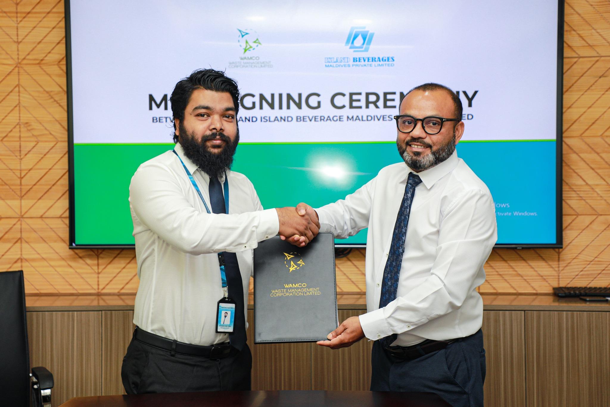 އައިބީއެމްގެ ފަރާތުން ވެމްކޯއަށް  18 ލީޓަރުގެ ފެން ފޯރުކޮށްދިނުމަށް އެއްބަސްވުމުގައި ސޮއިކުރަނީ 