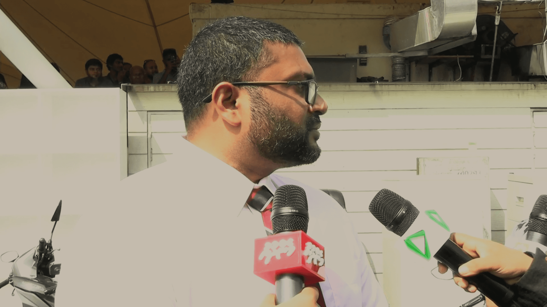 މިނިސްޓަރް ގަސްސަން އަލިފާން ރޯވި ސަރަހައްދުގައިދިން އިންޓަރްވިއު
