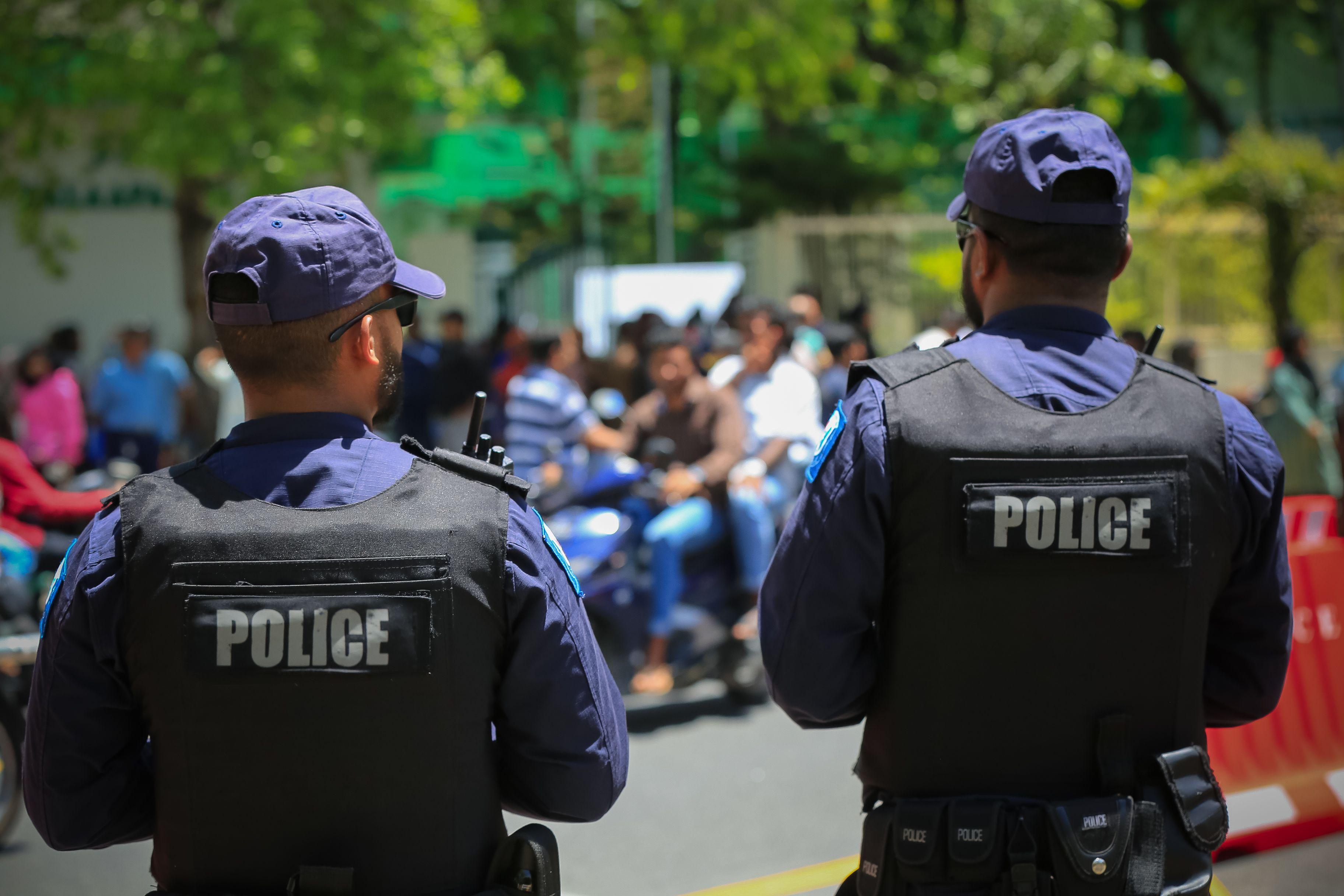 ފޮޓޯ--/ ފުލުހުން 