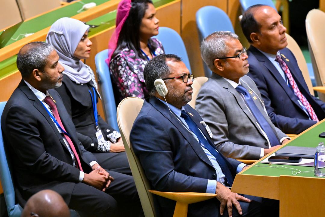 ޔަމަން ހަނގުރާމަ ހުއްޓުވުމުގެ ސުލްހައިގެ މަޝްވަރާތައް ބާއްވަން ނިންމުމަށް ރާއްޖޭން މަރުހަބާ ކިޔައިފި