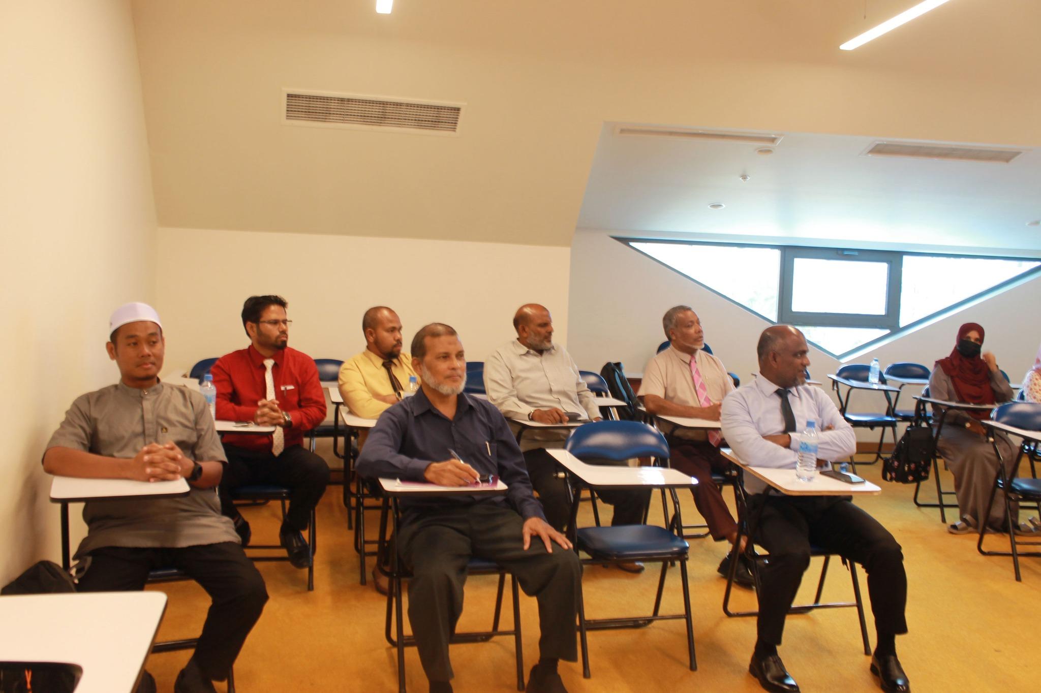 ޤުރުއާނާބެހޭ މަރުކަޒުގެ މުދައްރިސުންގެ ފެންވަރު މަތިކުރަނީ