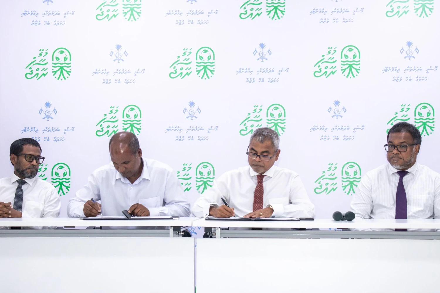 ރާއްޖޭގެ 18 ރަށަކަށް ކުނި މެނޭޖުކުރަން ބޭނުންވާ ސާމާނު ހަދިޔާކުރުމަށް ބޭއްވި ރަސްމިއްޔާތު