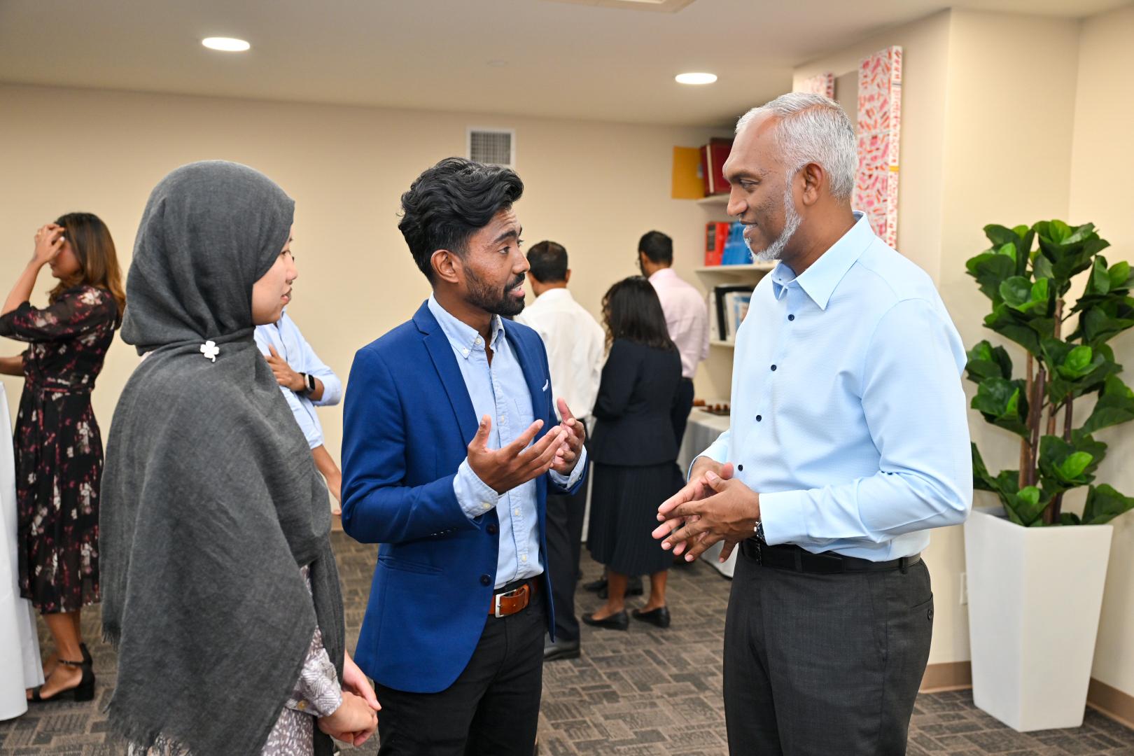 America Raees Muizzu (11).jpg