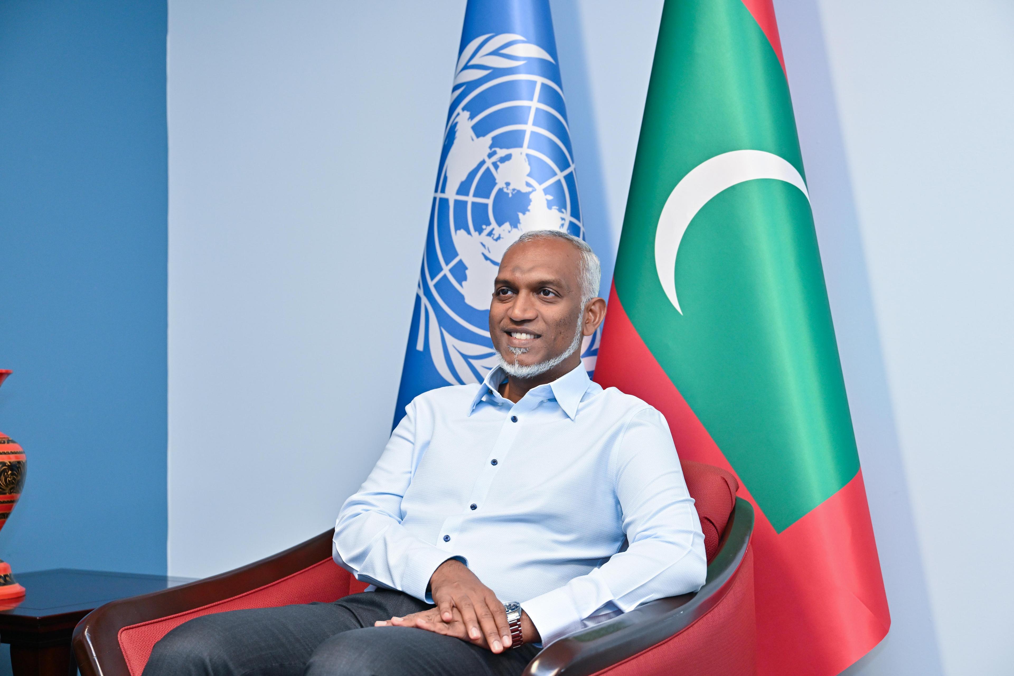 America Raees Muizzu (9).jpg
