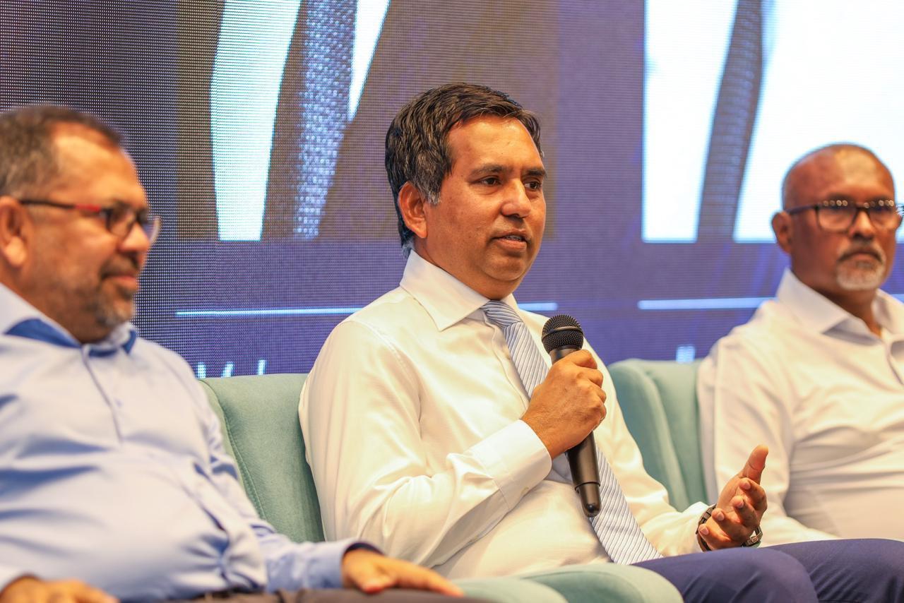އިގްތިސާދީ ކަންތައްތަކާ ބެހޭ ވަޒީރު މުޙައްމަދު ސައީދު -- ފޮޓޯ/ އިގްތިސާދީ ވުޒާރާ
