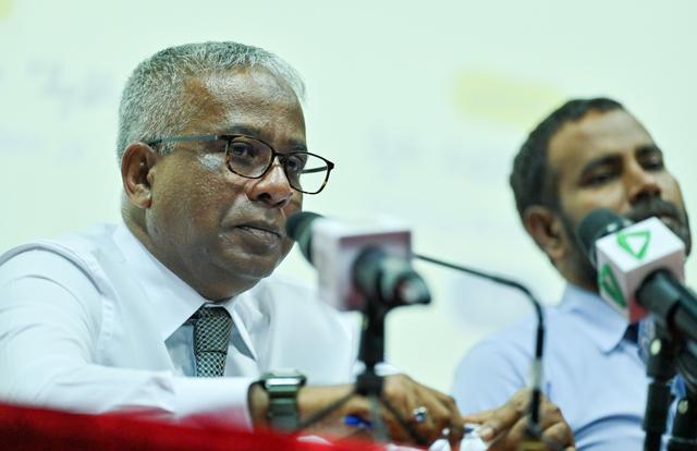 އަކުރަމް ކަމާލުއްދީންގެ ޕާސްޕޯޓު އަނެއްކާވެސް ހިފަހައްޓައިފި