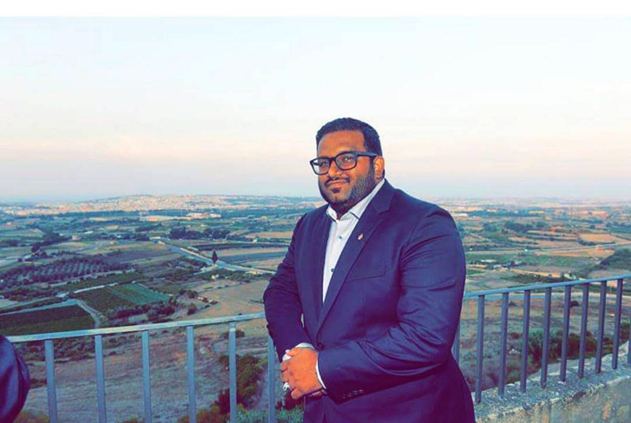 އަދީބަށް ލުއިދިން އެއްބަސްވުންތައް އުވާލައިފި
