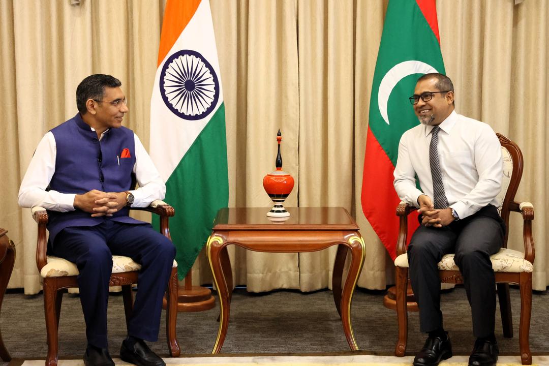 ފޮރިން މިނިސްޓަރު ހަލީލް އިންޑިއާއަށް ވަޑައިގެންފި