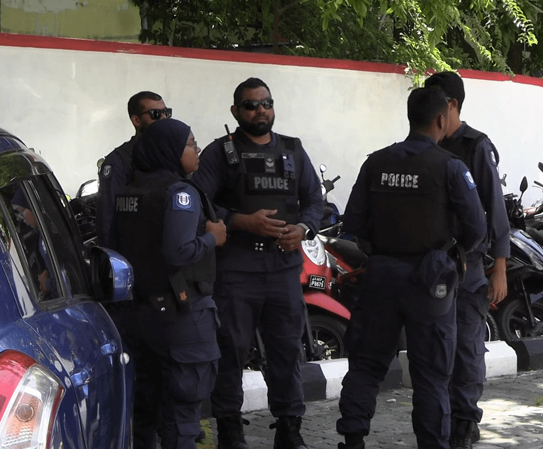 ފުލުހުން  މިދިޔަ މަހު އެކަނި  69 ސައިކަލާާއި، ހަތަރުލައްކައަށް ވުރެ ގިނަ ރުފިޔާ  ހޯދައިދިން  