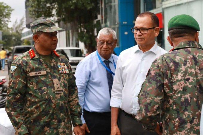 މާލޭގައި އެންމެ ގިނައިން ފެން ޖަމާވާ ދިމާތަކުން  މޫދަށް ފެން ބޭރުކުރެވޭނެ ގޮތް ހަދައިފި 