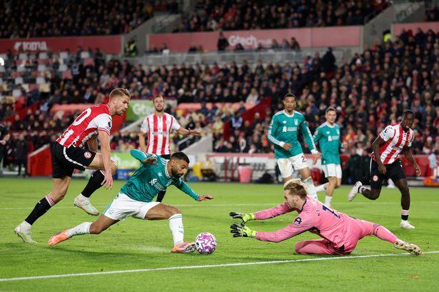 400 މިލިޔަން ޑޮލަރު ޗޮކުން، ޗެންޕިއަން ލިވަޕޫލް ލީގުގައި ޖެހިޖެހިގެން ހަތަރު ބަލިވެއްޖެ