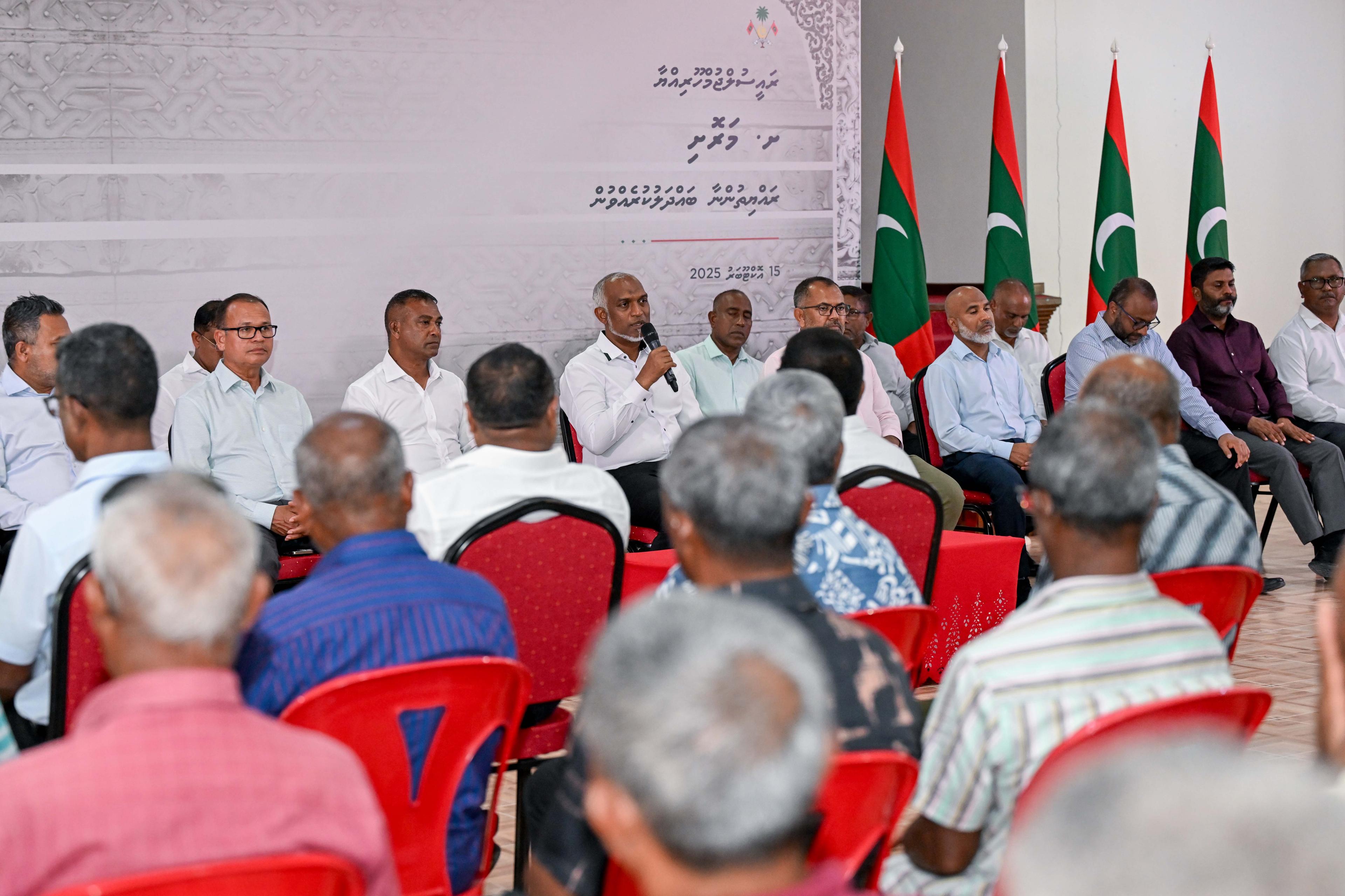 މަރޮއްޓަށް އަޅާނުލާ އޮތް އޮތުން ނިމުމަކަށް: ޞިއްޙީ މަރުކަޒު 24 ގަޑިއިރު ހިދުމަތްދޭ ތަނަކަށް ބަދަލުކުރަނީ  
