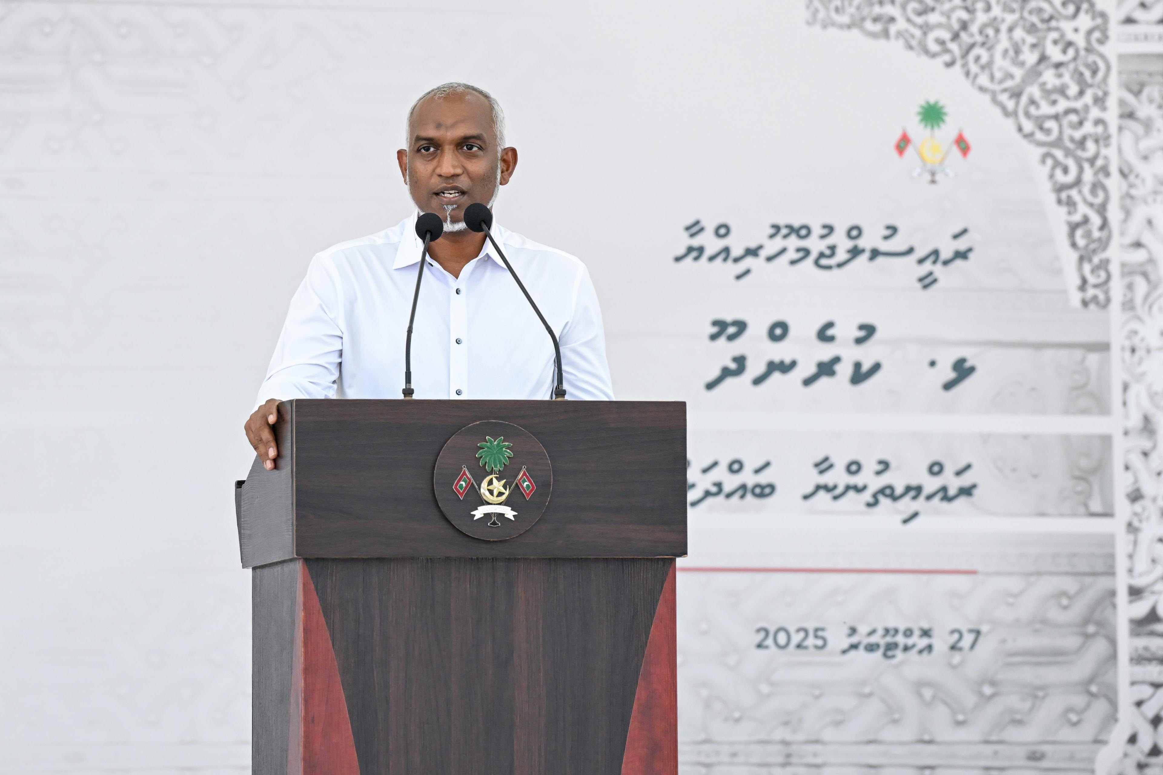 ސިވިލް ސާރވިސް މުވައްޒަފުންނާއި އެއްގިންތިއަކަށް ކައުންސިލްތަކުގެ އިދާރީ މުވައްޒަފުން ގިންތިކުރާނަން: ރައީސް