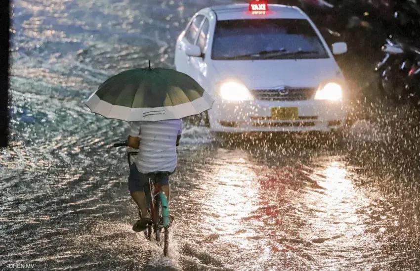  ވިއްސާރަ އަލިވާން ފަށާނީ ހުކުރުގެ ފަހުން: މެޓް އޮފީސް