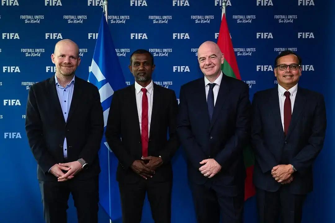 އިންފަންޓީނޯގެ ދަތުރުފުޅުގެ ތެރެއިން ރައީސް ޑރ. މުއިއްޒުއާއެކު ފުޓުބޯޅަ މެޗެއްގައި ބައިވެރިވެވަޑައިގަންނަވާނެ
