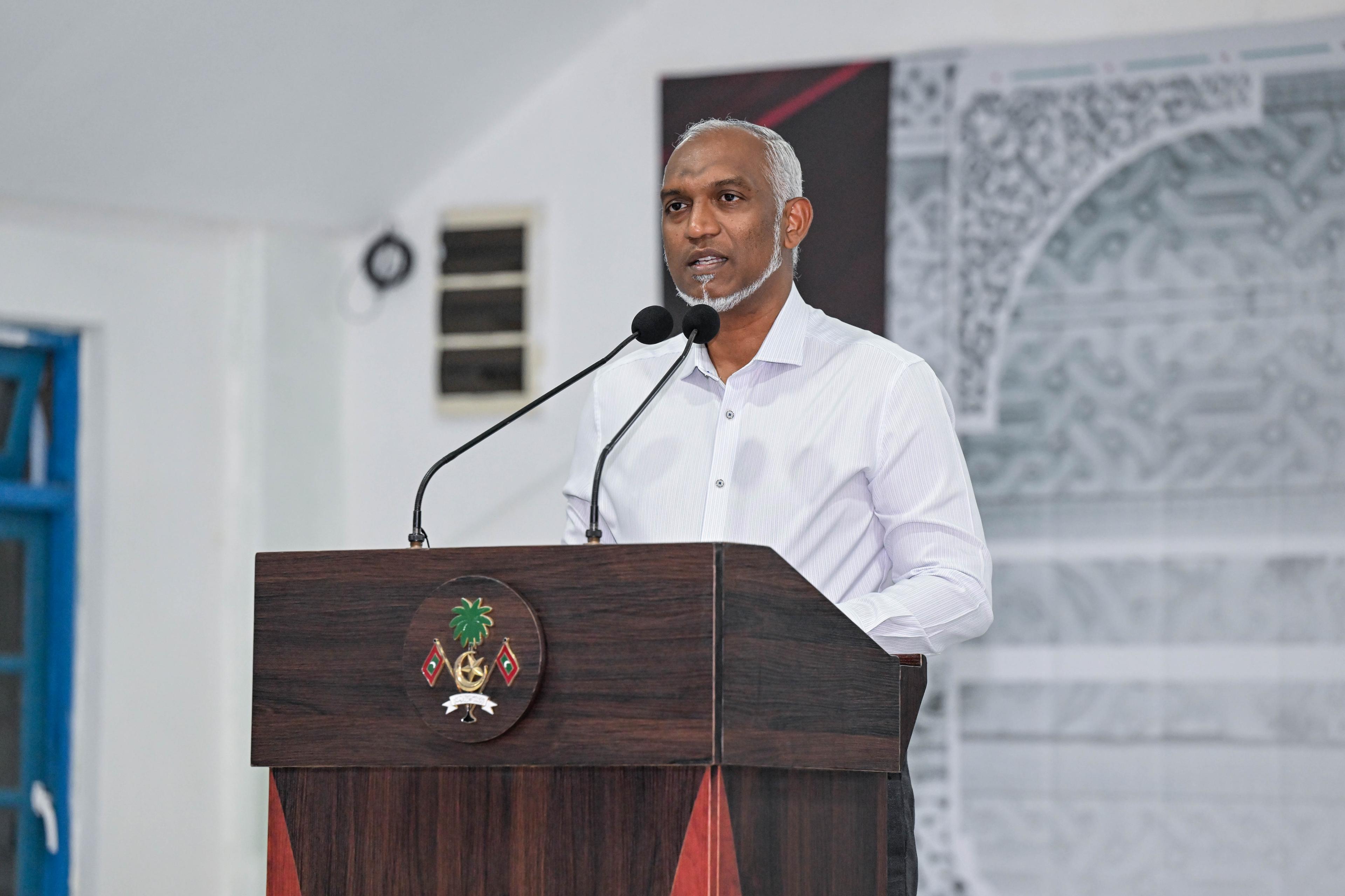 ރޭވުންތެރިކަމާއެކު ކުރަމުން އަންނަ މަސައްކަތްތައް ކާމިޔާބު، ކަންބޮޑުވުމެއް ނެތް: ރައީސް