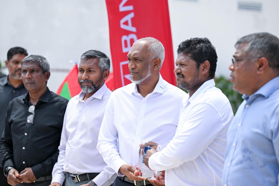 ލ. އަތޮޅުގެ ހުރިހާ ރަށެއްގައި އޭޓީއެމް ހިދުމަތް ގާއިމްކޮށްފި