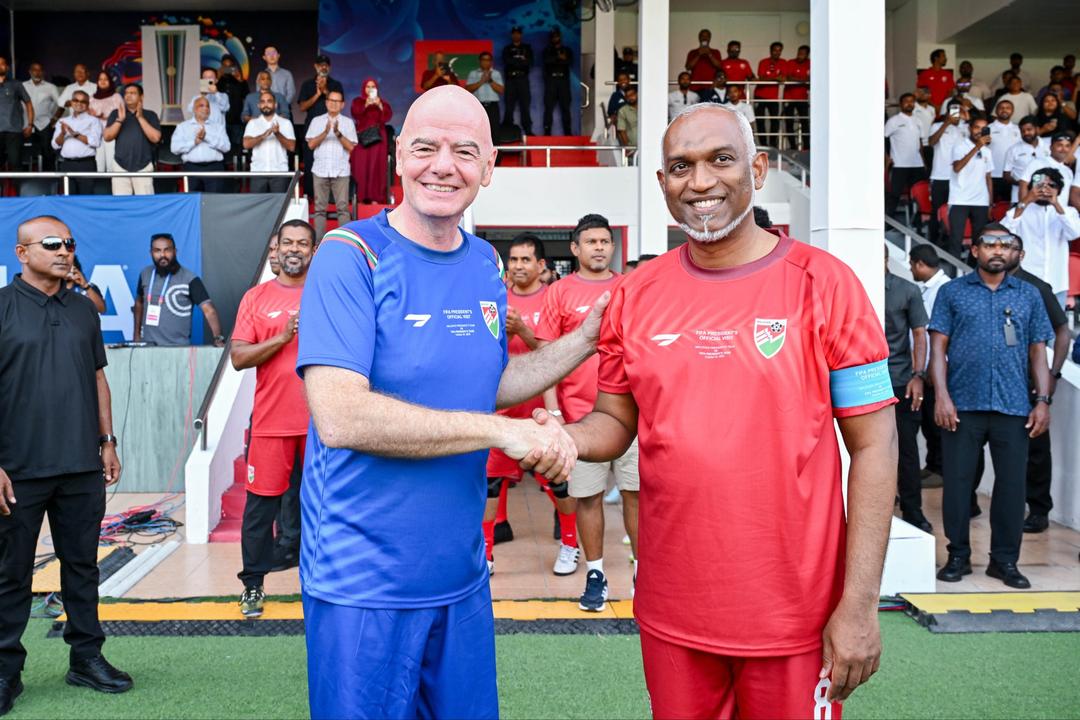 ފީފާގެ ރައީސްއާއެކު ބޭއްވި ފޯރިގަދަ ފުޓްބޯޅަ ފެސްޓިވަލުގައި ރައީސް ބައިވެރިވެވަޑައިގެންފި