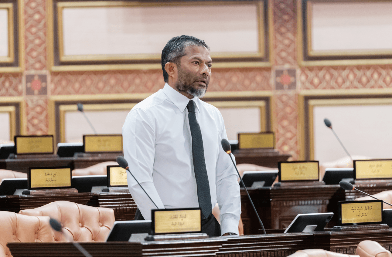 މެމްބަރު ޝާމިން، ފޮޓޯ: މަޖިލިސް