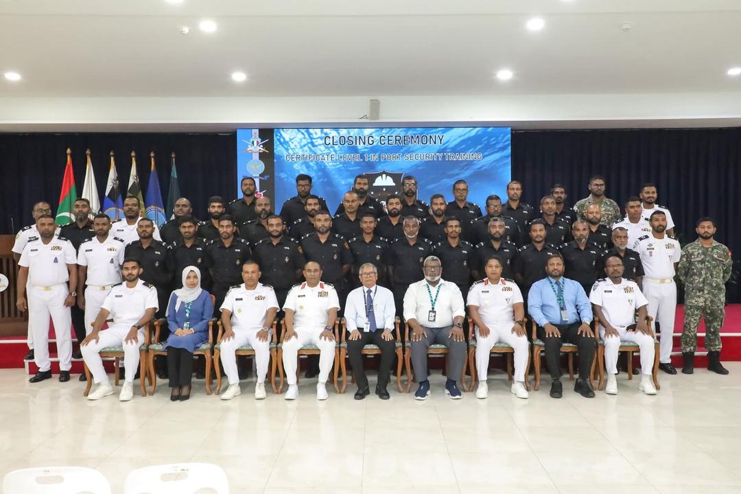 އެމް.ޕީ.އެލް  އާއި އެމް.އެން.ޑީ.އެފް ގުޅިގެން ހިންގި ސެޓްފިކެޓް-1 އިން ޕޯޓް ސެކިއުރިޓީ ކޯސް ނިންމާލައިފި