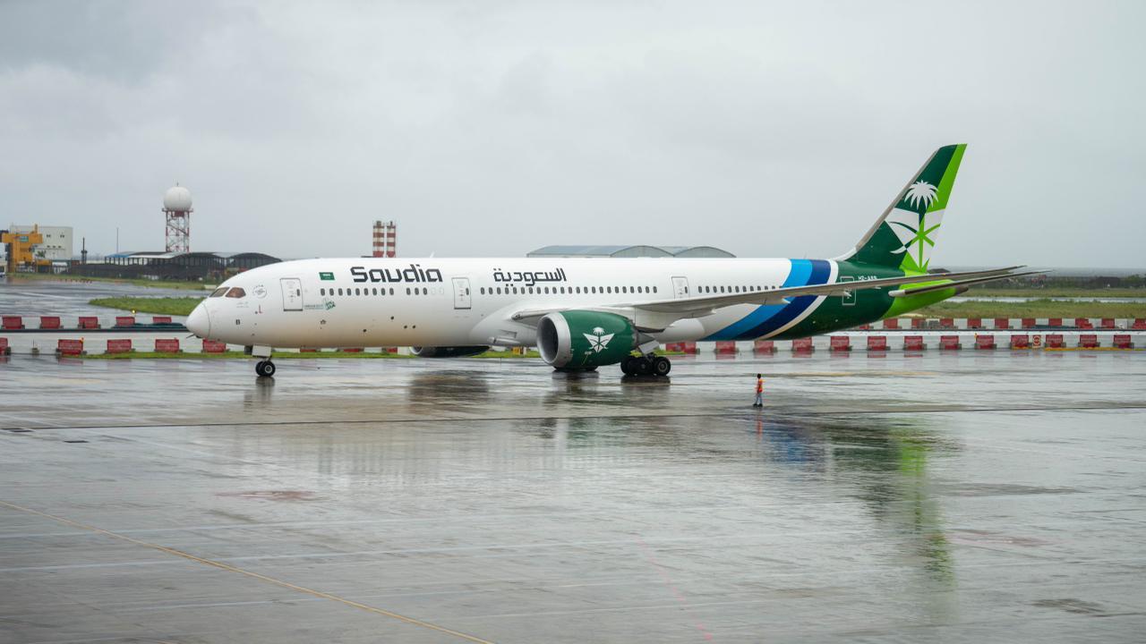 ވީއައިއޭގެ ޓާމިނަލް 1 އިން ސައުދިއާ އަށް ހިދުމަތް ދޭން ފަށައިފި