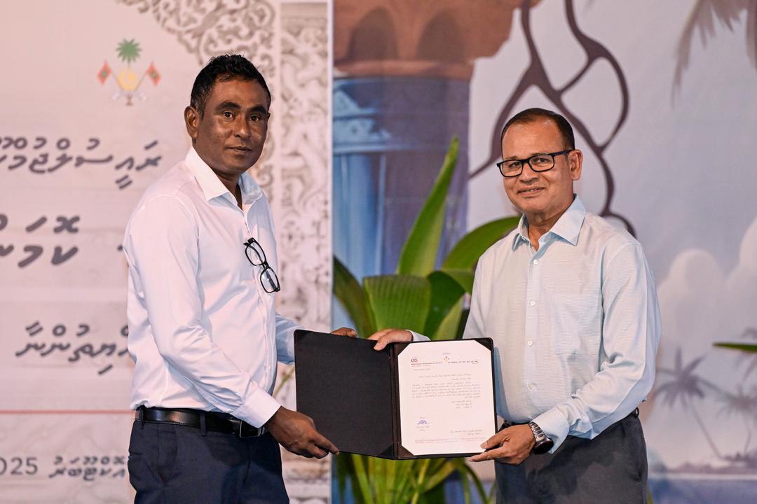 ކޮމަންޑޫ ކައުންސިލާ އެއަތޮޅު ގައްލައިދޫ  ހަވާލުކޮށްފި