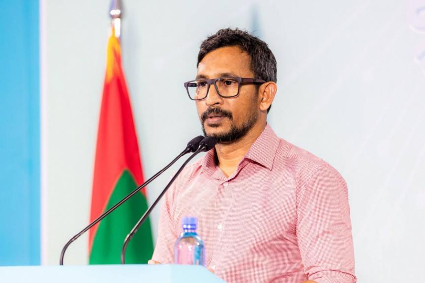 މުޒާހަރާއަށް ތާއީދެއް ނުލިބުނު، ރައްޔިތުން  ބުނެދިނީ ލޮލުން ބޮލުން މި ވެރިކަމާ ރުހި ގަބޫލުކަނަް: ފަލާޙް