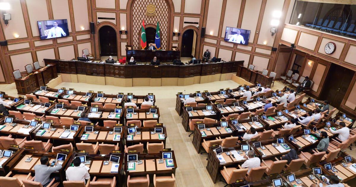 ގޯއްޗާއި ފުލެޓު ދިނުން ލަސްވާތީ ހުށަހެޅި ގަރާރު ބަލައެއް ނުގަތް