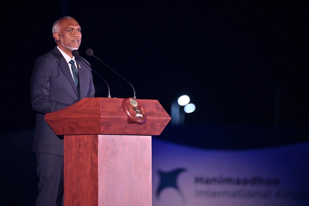 ހަނިމާދޫ އެއަރޕޯޓު ވެގެންދާނީ ބޮޑުތިލަދުންމަތީ ތަރައްޤީގެ ދޮރާއްޓަށް, ފުރުޞަތުގެ ބޭނުން ހިއްޕަވާ: ރައީސް 