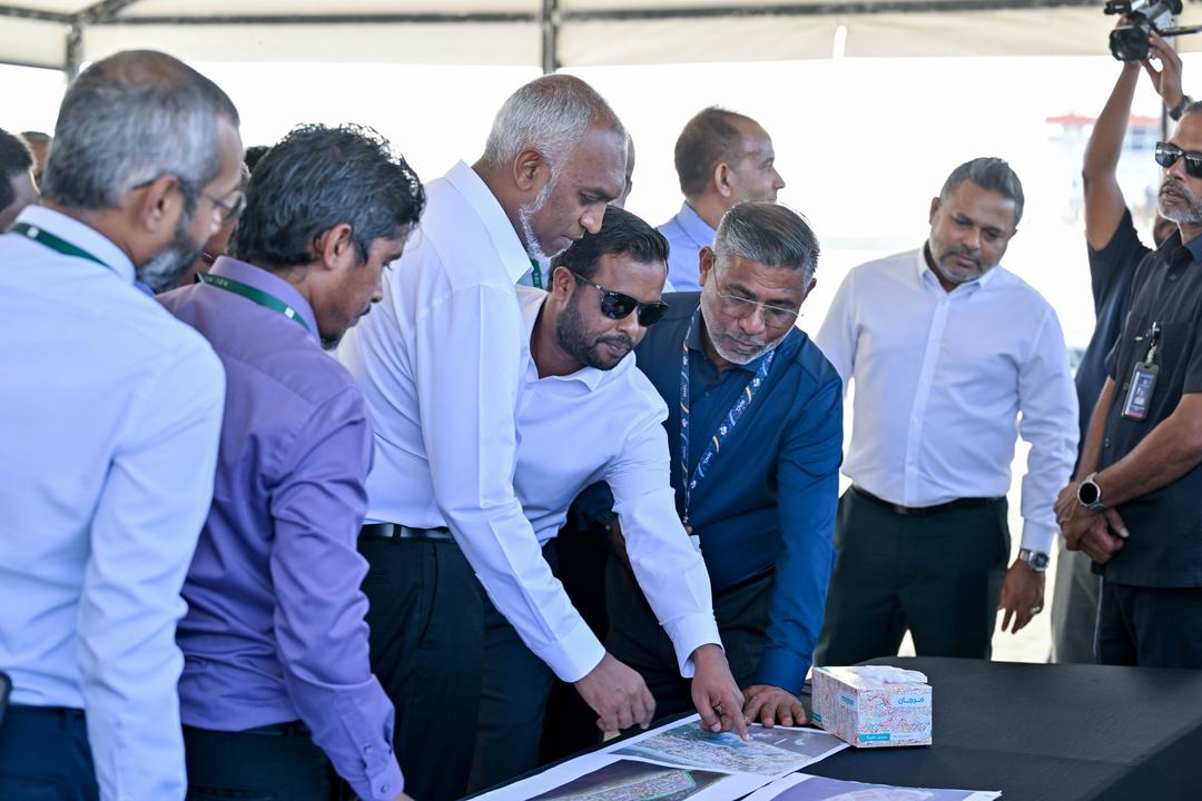 ރައީސް، ފޭސް 3 ގެ ބިން ހިއްކުމުގެ މަސައްކަތް ކުރިއަށްދާގޮތް ބައްލަވާލައްވައިފި