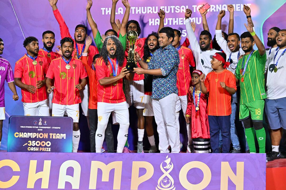 ނައިބު ރައީސް، ތިލައުތުރު ފުޓުސަލް މުބާރާތް ނިންމުމުގެ ރަސްމިއްޔާތު ޝަރަފުވެރިކޮށްދެއްވައިފި