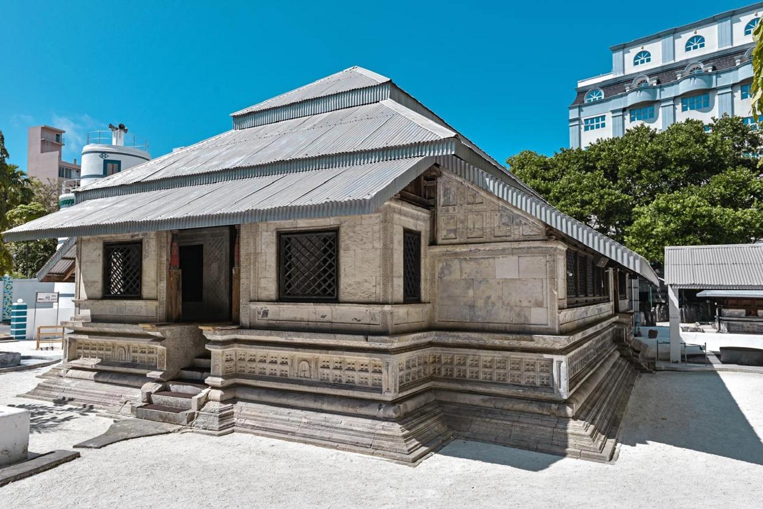 ރާއްޖޭގެ ހިރިގަލު މިސްކިތައް ދުނިޔޭގެ ތަރިކައިގެ ދާއިމީ ލިސްޓުގައި ހިމެނުމަށް އަންނަ އަހަރު ހުށަހަޅަނީ