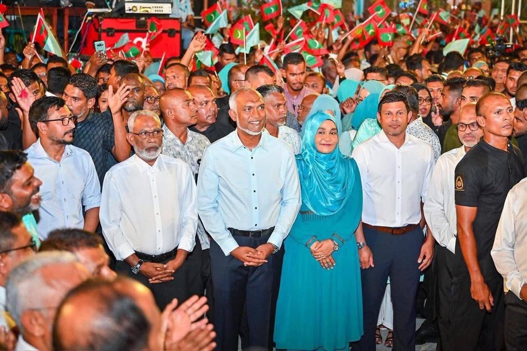 ރަަަމަޟާން މަހުގެ ކަަރަންޓު ބިލް 400 ރުފިޔާ އަށް ވުރެ ބޮޑެއް ނުވާނެ: ރައީސް