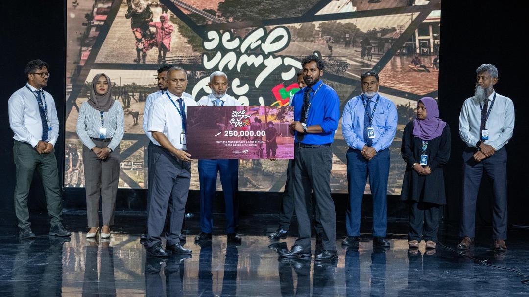 "ސިލޯނާއެކު ދިވެހީން" ޓެލެތޯނަށް އެމްއޭސީއެލް އިން 250,000ރ. ހަދިޔާކޮށްފި