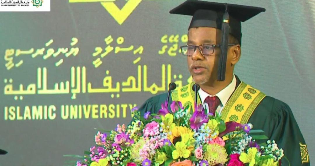 "ޢިލްމު ހޯދައިގެން ޤައުމަށް ޚިދުމަތްކުރަން ލިބޭ ފުރުސަތަށްވުރެ , އުފާވެރި ފުރުޞަތެއް ޙަޔާތުގަ ނާންނާނެ"