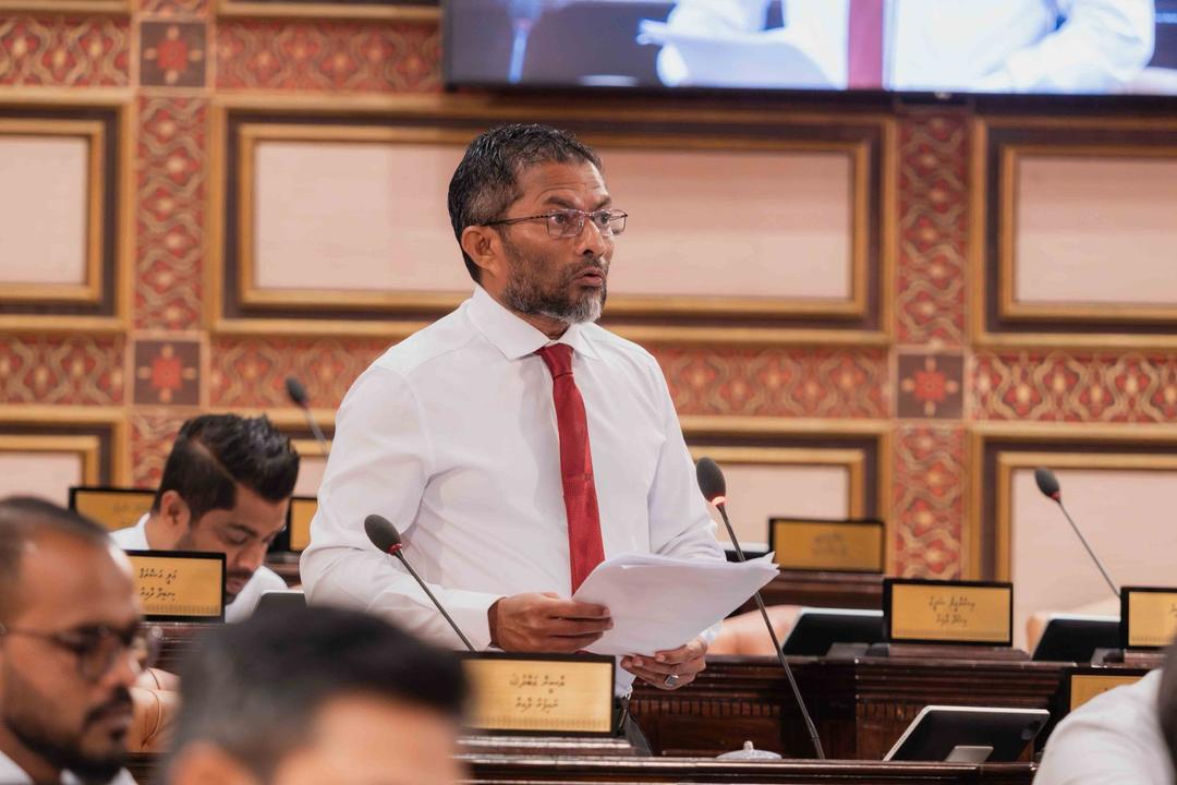 ނުރައްކާތެރިކޮށް ދުއްވާ މީހުންނަށް ހަރުކަށި އަދަބުތައް ލިބޭގޮތަށް އެއްގަމު ދަތުރުފަތުރުގެ ބިލެއް 