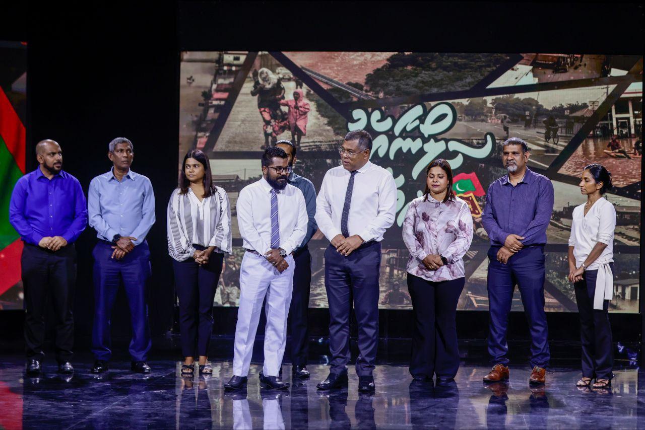 ސިލޯނާއެކު ދިވެހިން ޓެލެތޯން: ގައުމީ ބޭންކުން 25،000 ޑޮލަރުގެ އެހީއެއް