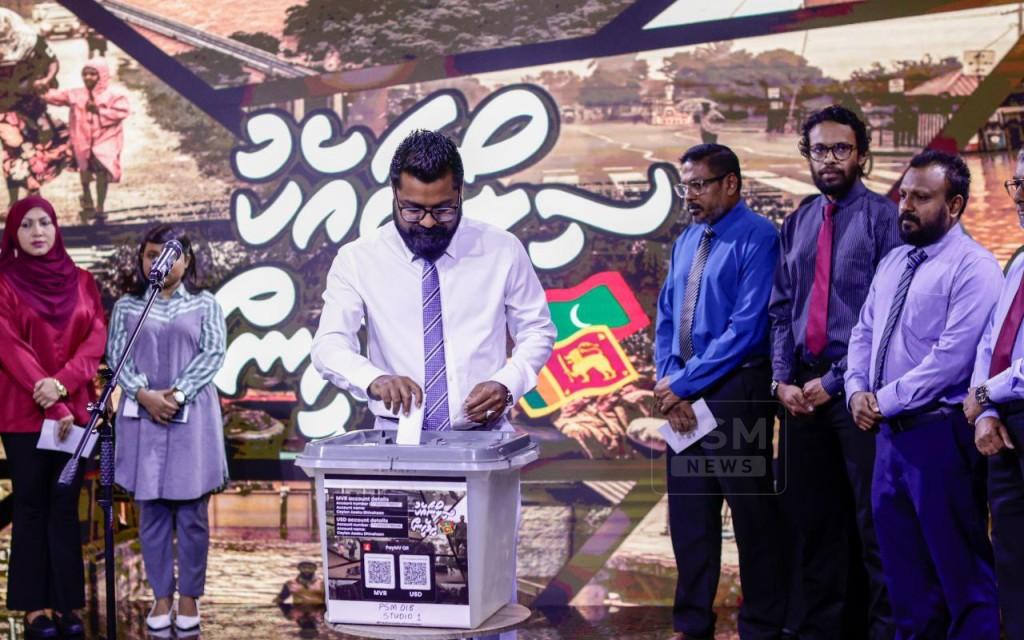 "ސިލޯނާއެކު ދިވެހީން": 7 ގަޑިއިރު ތެރޭ 1.3 މިލިއަނަށްވުރެ ގިނަ ރުފިޔާއާއި 12،000 އަށްވުރެ ގިނަ ޑޮލަރު