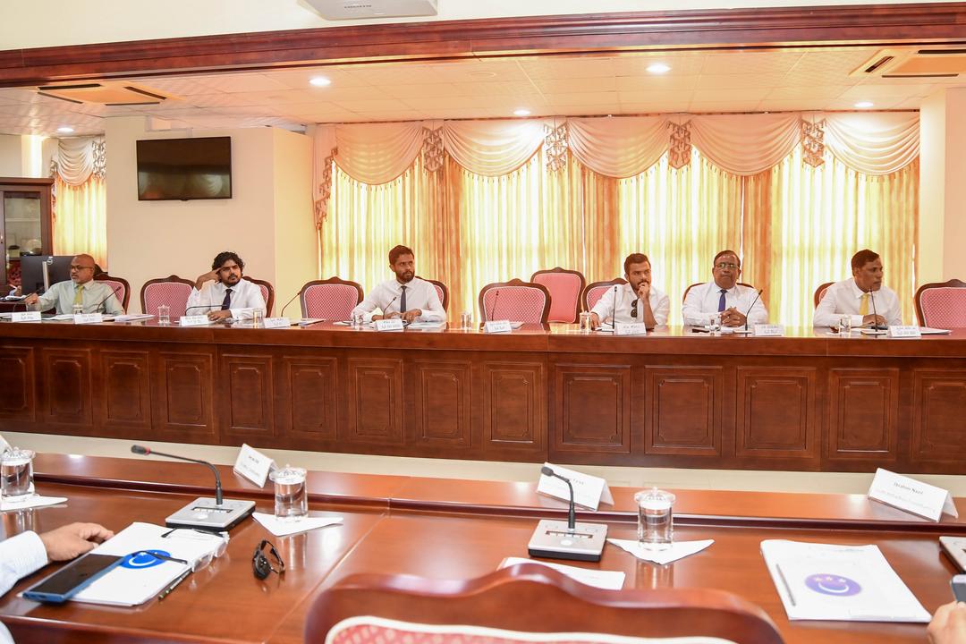 ކޮމިޓީން، އަންނަ އަހަރުގެ ބަޖެޓު ފާސްކޮށްފި