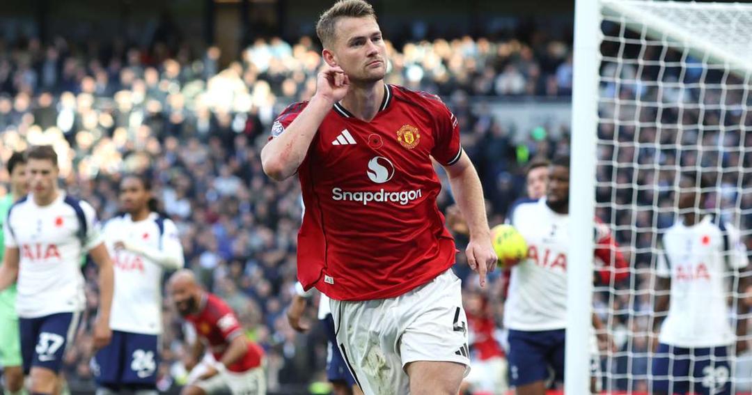 ވާދަވެރި މެޗަކަށްފަހު ޓޮޓްނަމްއިން ޔުނައިޓެޑް ދެވަނައަށް އެރިޔަނުދީ ހިފަހަށްޓައިފި