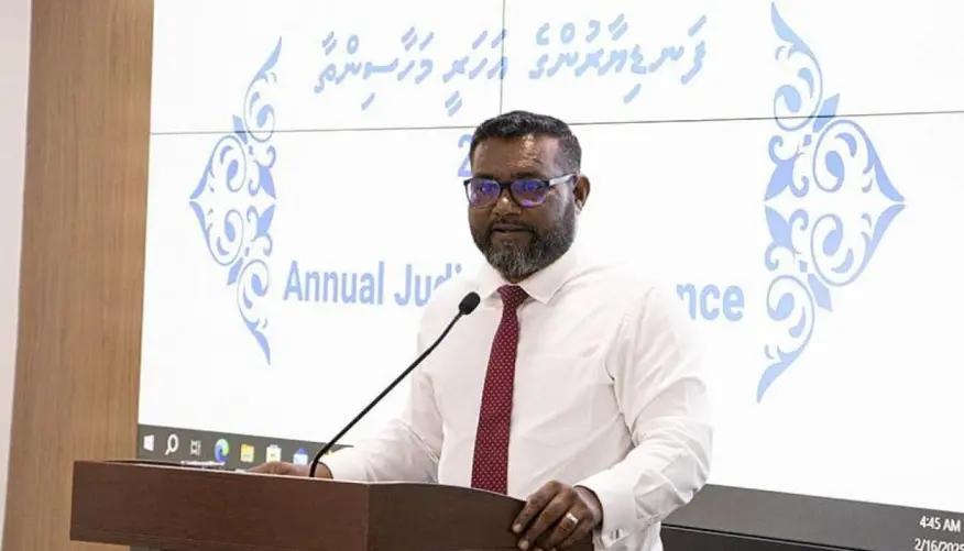 ހައިކޯޓުގެ ފަނޑިޔާރުކަމުން ފައިސަލް އިސްތިއުފާދެއްވައިފި